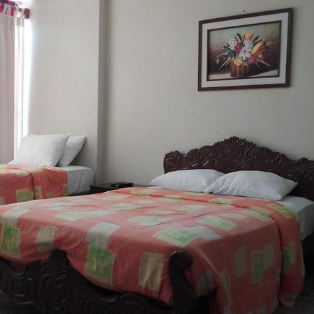 트루히요 Residencial El Sol De Los Pinos B&B 외부 사진