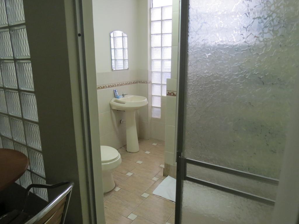 트루히요 Residencial El Sol De Los Pinos B&B 외부 사진
