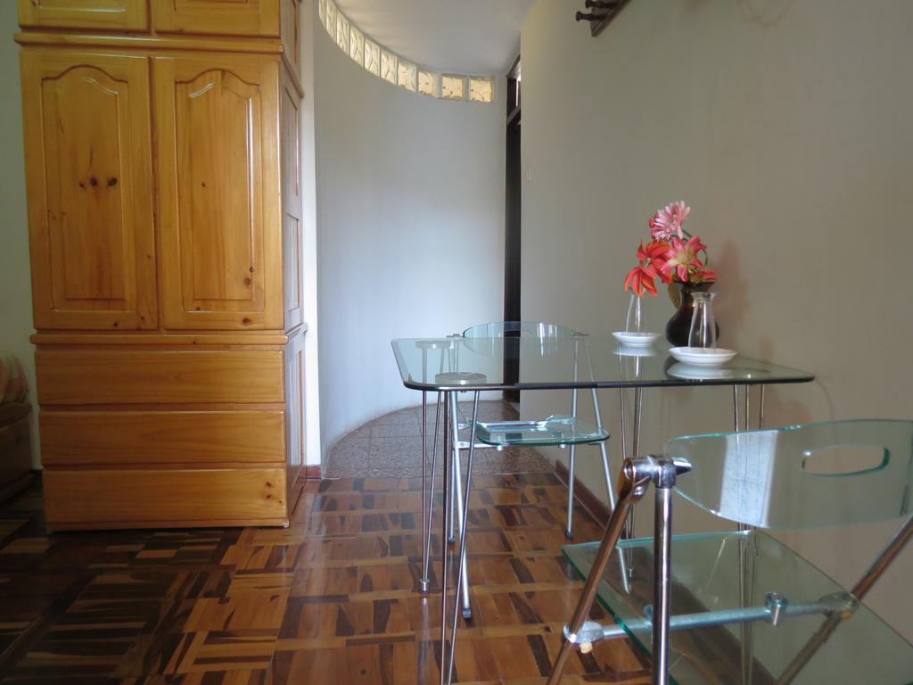 트루히요 Residencial El Sol De Los Pinos B&B 외부 사진