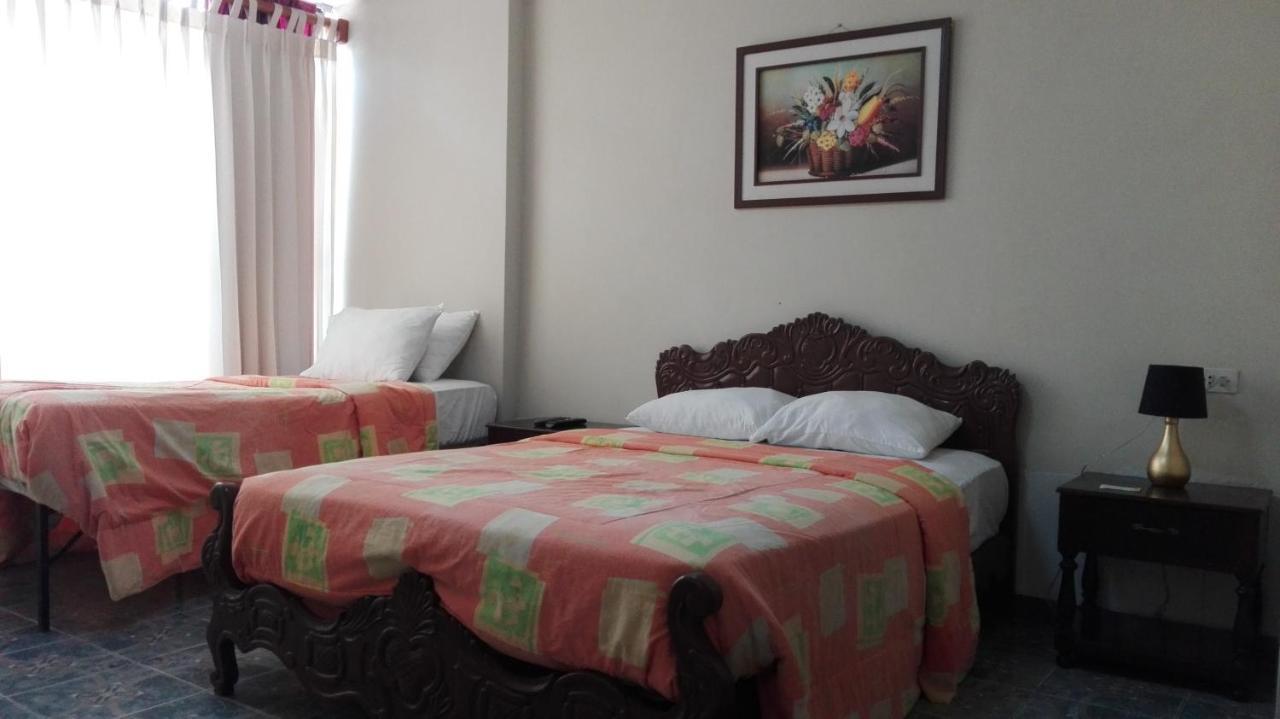 트루히요 Residencial El Sol De Los Pinos B&B 외부 사진