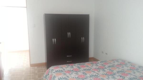 트루히요 Residencial El Sol De Los Pinos B&B 외부 사진